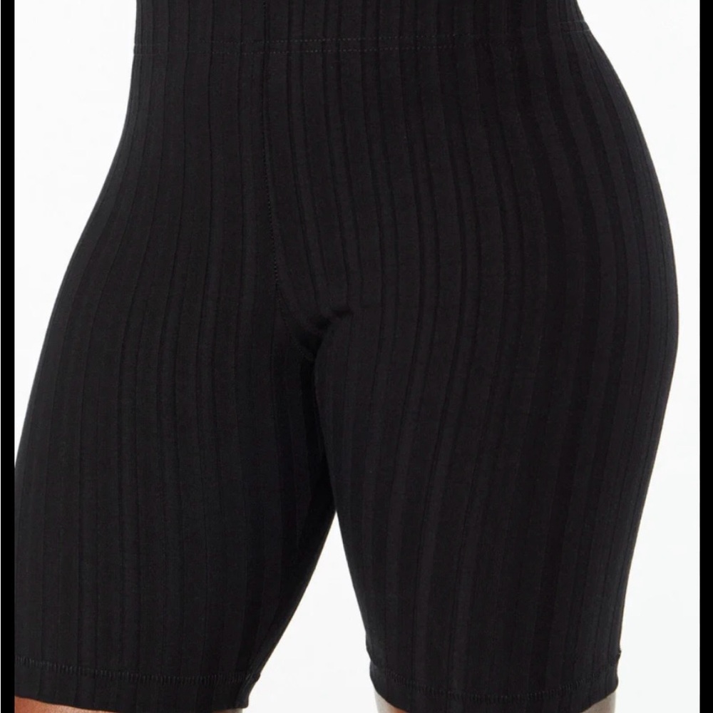 Black Ribbed Biker Shorts - Picture 2 of 4
